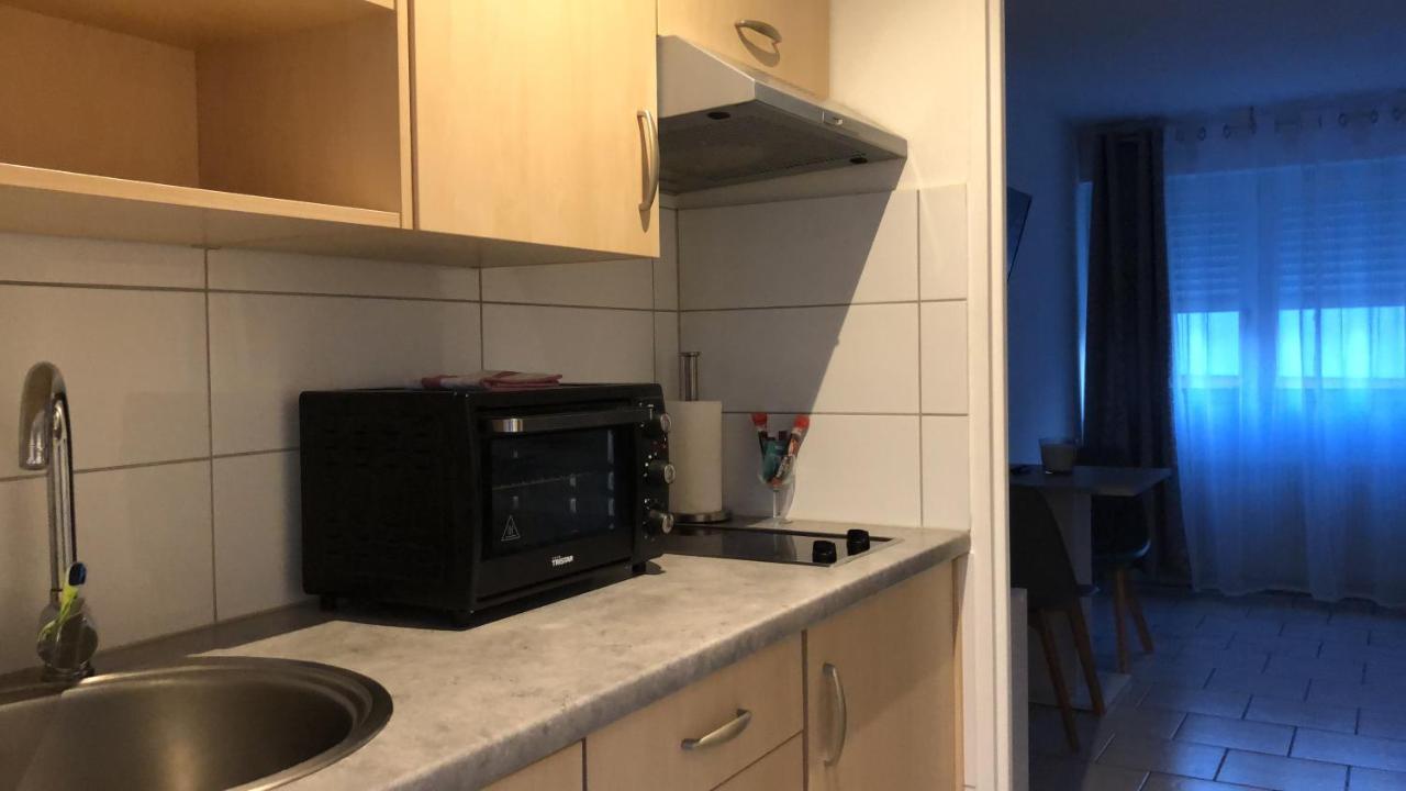 Studios Near Lycee Jean Mermoz Saint-Louis  Zewnętrze zdjęcie