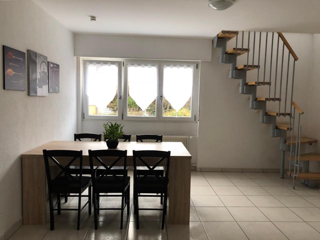 Studios Near Lycee Jean Mermoz Saint-Louis  Zewnętrze zdjęcie